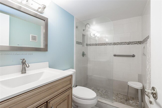 Building Photo - 5750 Camino Del Sol