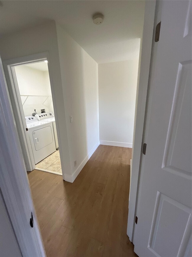 Building Photo - 5038 NW Coventry Cir