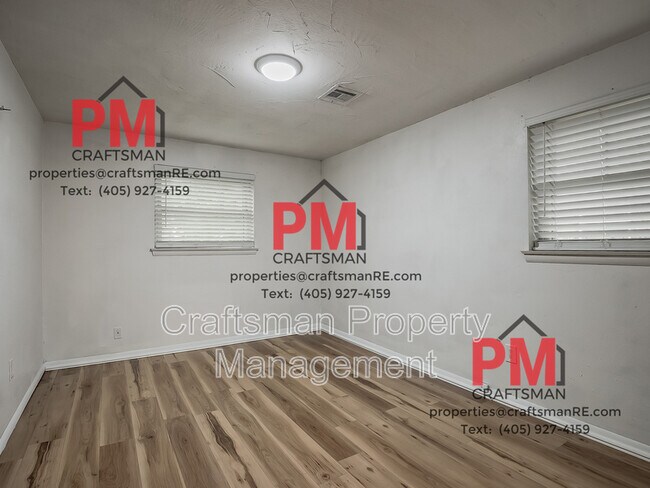 Building Photo - 132 NW 80th St