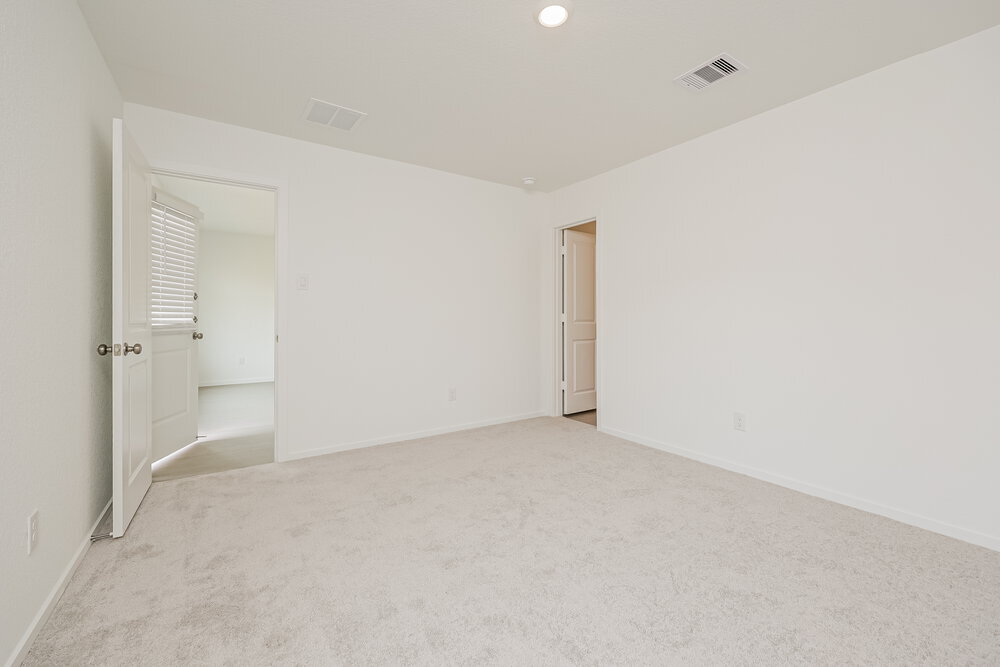 Building Photo - 621 Craven St