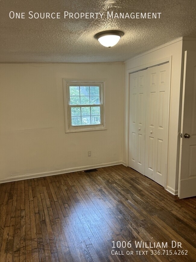 Building Photo - 1006 William Dr