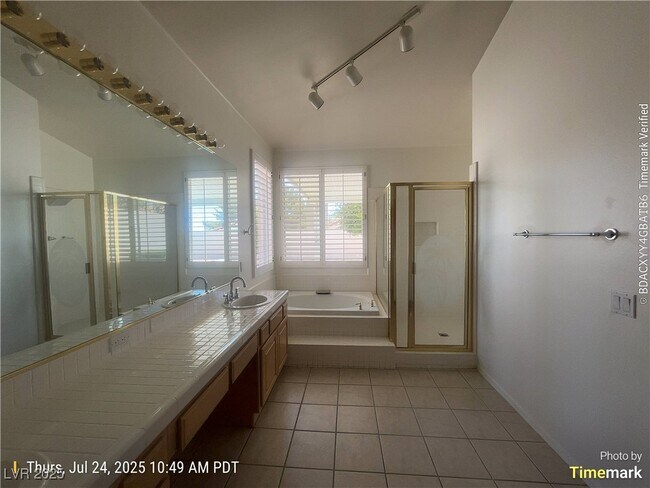 Building Photo - 1624 Windsford Cir