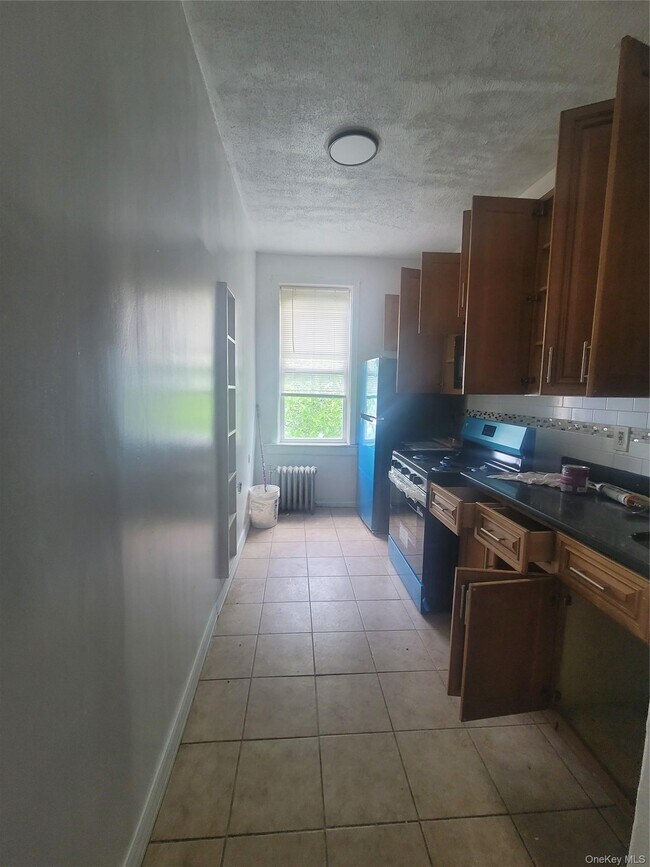Building Photo - 3553 Holland Ave
