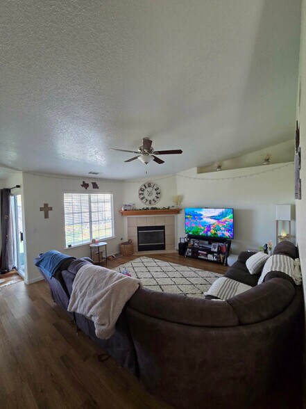 Building Photo - 455 Westgate Pl