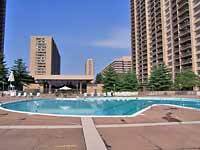 Excellent pool - 3701 S George Mason Dr
