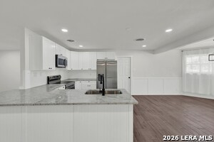 Building Photo - 129 Young W