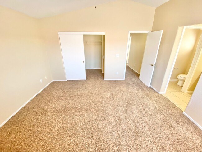 Building Photo - WONDERFULL 2STORY WITH 3 BEDROOM,  LOFT & 2 CAR GARAGE