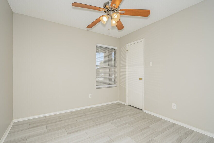 Building Photo - 537 Bailey St