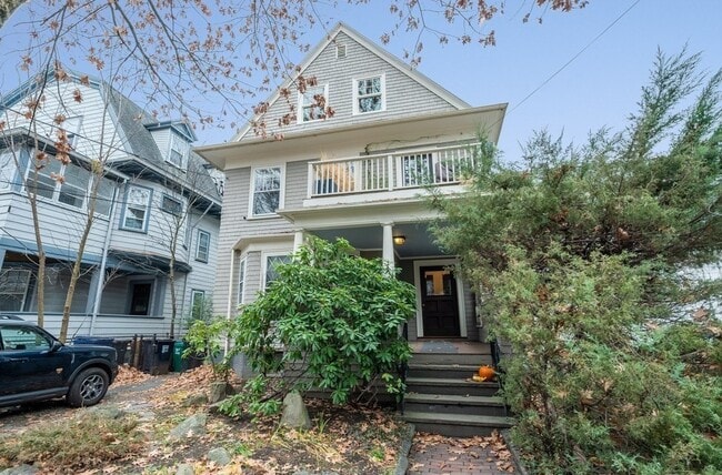 Building Photo - 79 Dana St