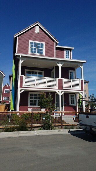 Building Photo - 32 Irby Ranch Dr