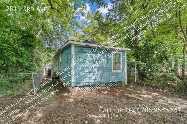 Building Photo - 2511 3rd Ave