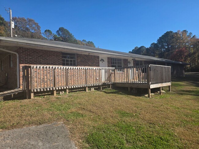 Building Photo - Move In This November & Save Big! Half Off...