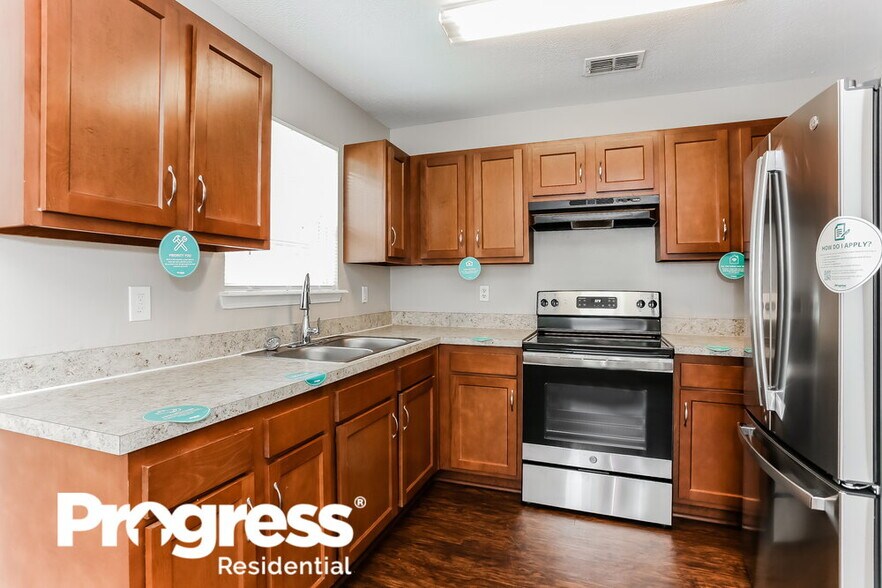 Building Photo - 3747 Peachtree St