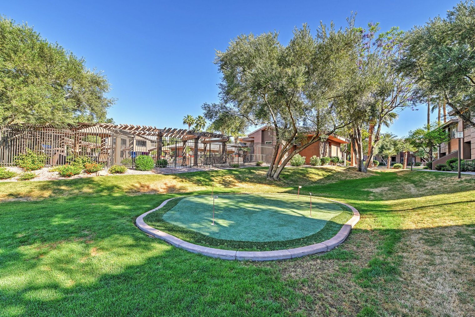 Building Photo - 7009 E Acoma Dr