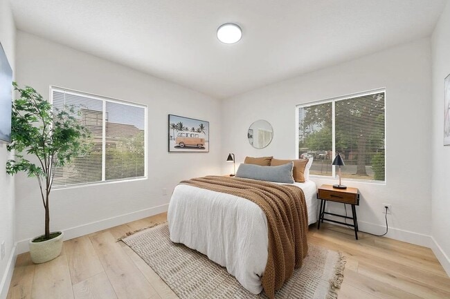 Building Photo - 5891 28th St