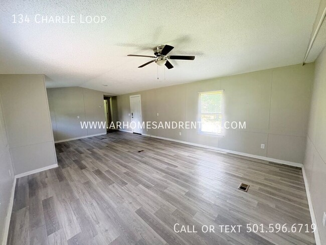 Building Photo - 134 Charlie Loop