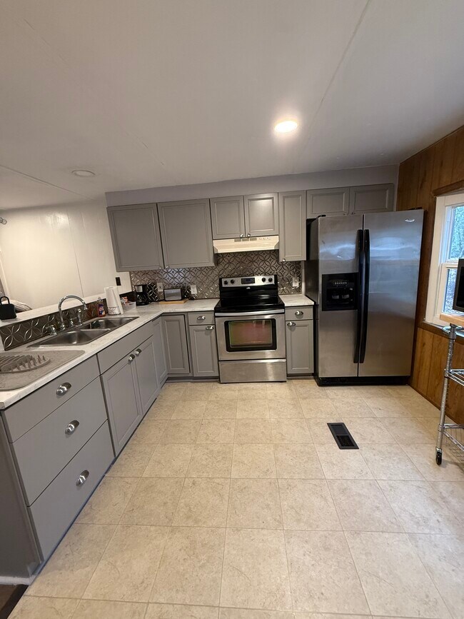 Building Photo - 7284 US-15