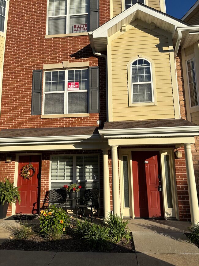 Building Photo - 2602 McKnight Crossing Ct