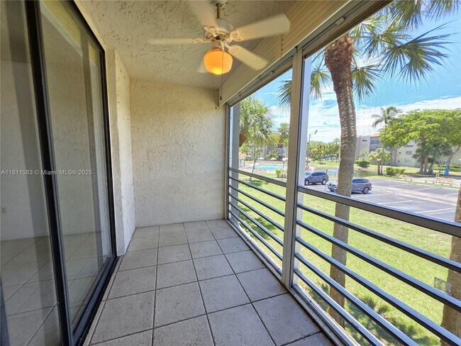 Building Photo - 1830 SW 81st Ave
