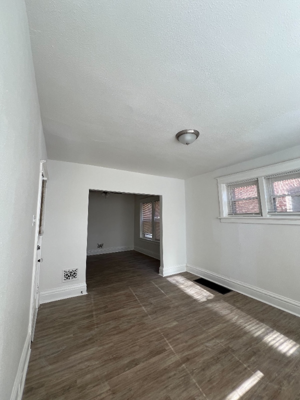 Building Photo - 5335 Bancroft Ave