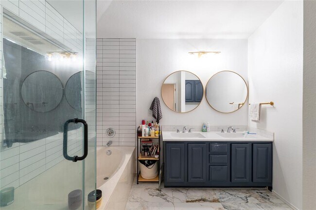 Building Photo - 13455 Moscow Trail