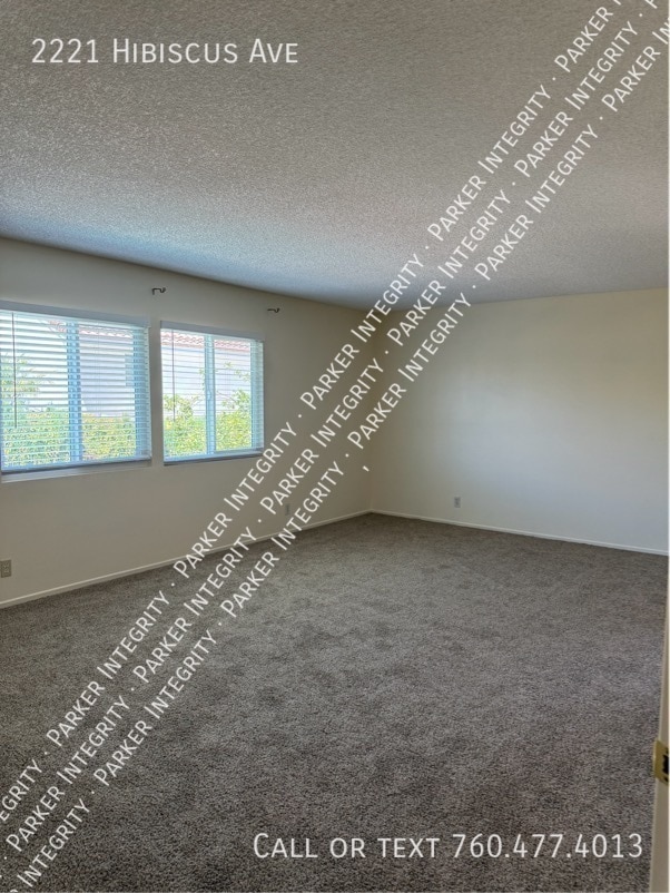 Building Photo - 2221 Hibiscus Ave