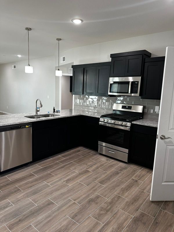 Building Photo - 537 Paseo Dulce Ave