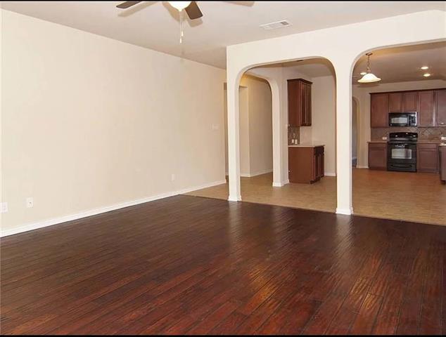 Building Photo - 1516 Grassy View Dr