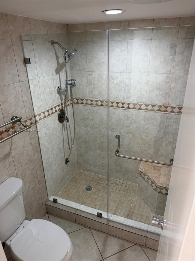 Building Photo - 4007 N Cypress Dr