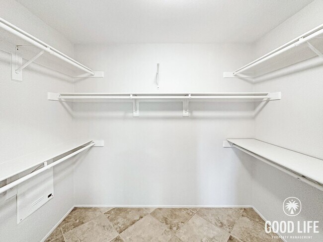 Building Photo - Price Reduced! Stunning 4BR Irvine Home in Resort-Style Community w/ Pool & Spa