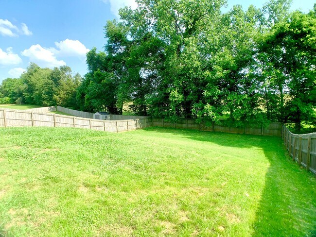 Building Photo - 2925 McManus Cir