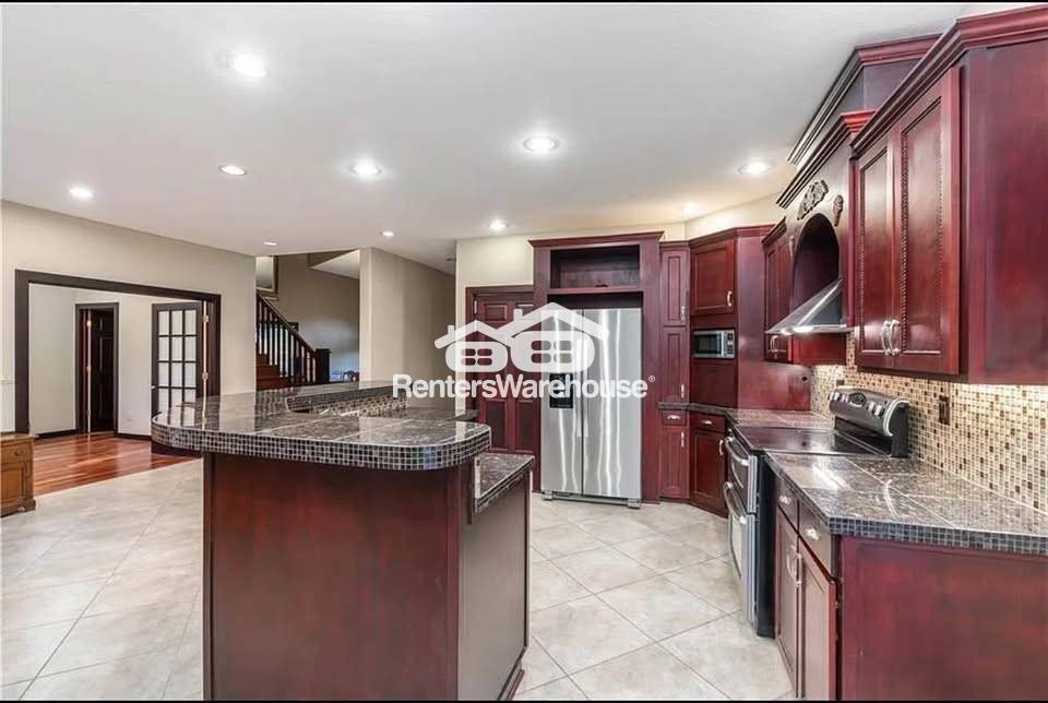 Building Photo - 18927 170th St