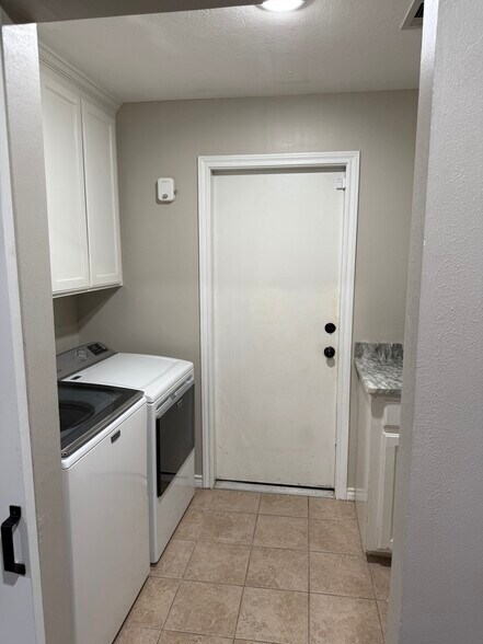 Building Photo - 4603 Caddie Ct