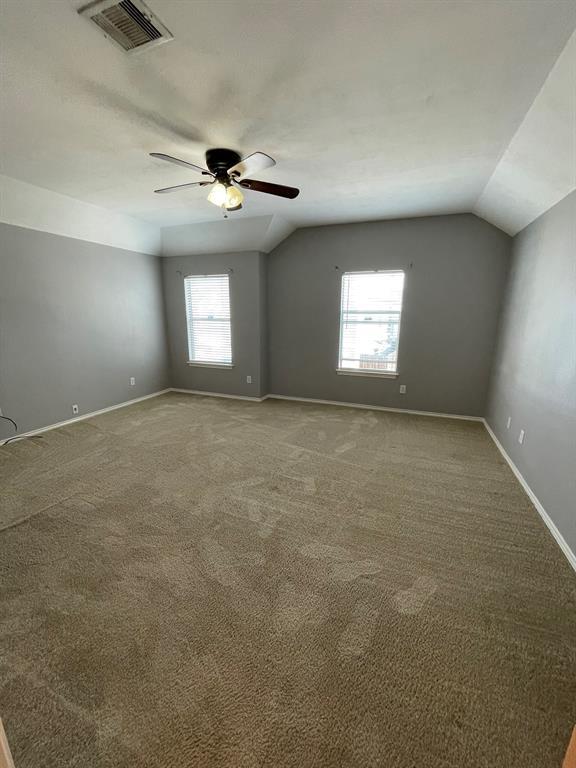 Building Photo - 6906 Woodridge Row Dr