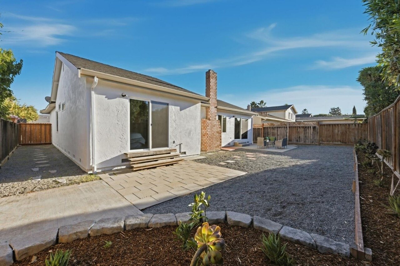 Building Photo - 73 Grandwell Way