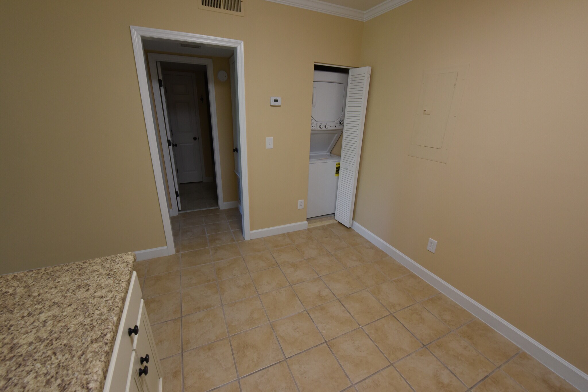 Building Photo - 57 Hanover Cir