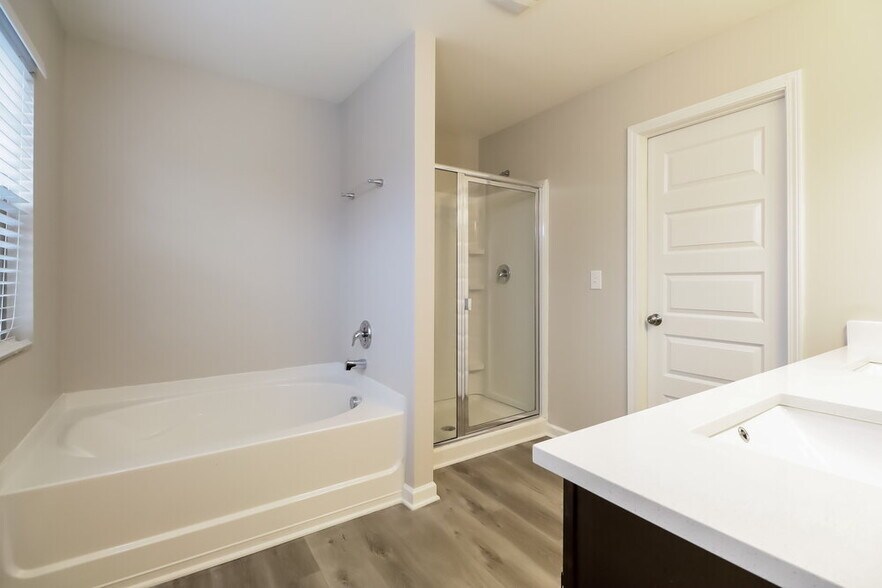 Building Photo - 1415 Brickfield Way