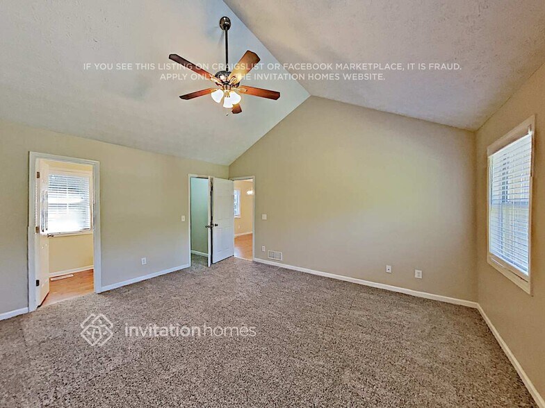 Building Photo - 3794 Cherokee Overlook Dr