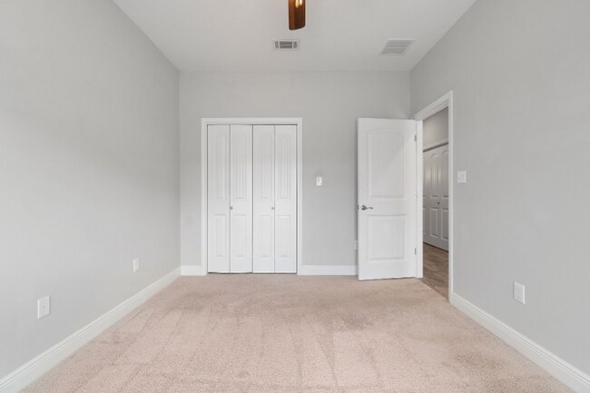 Building Photo - 8459 Crissy Ln