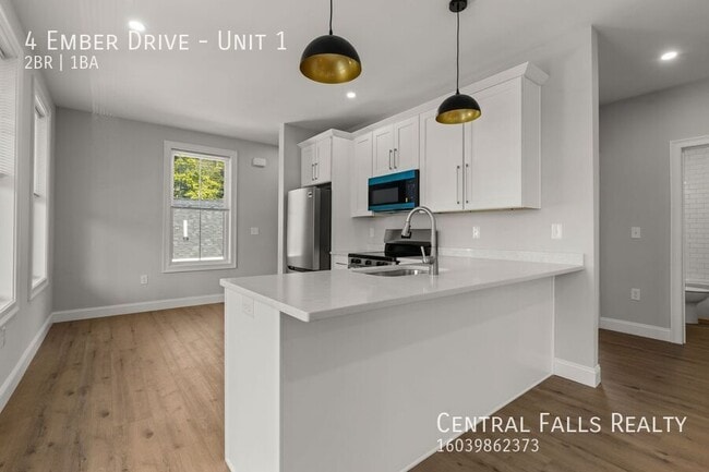 Building Photo - 1 Orchard St