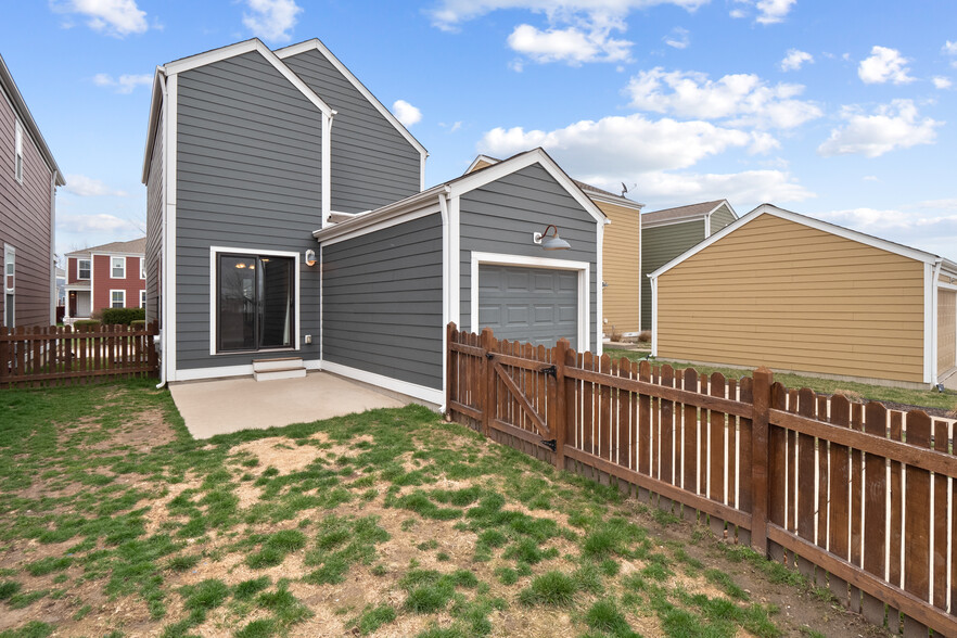 Building Photo - 3547 Wheelhouse St
