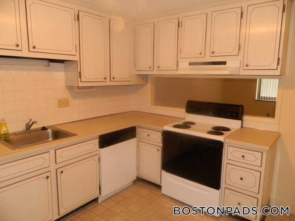 Building Photo - 898 Massachusetts Ave