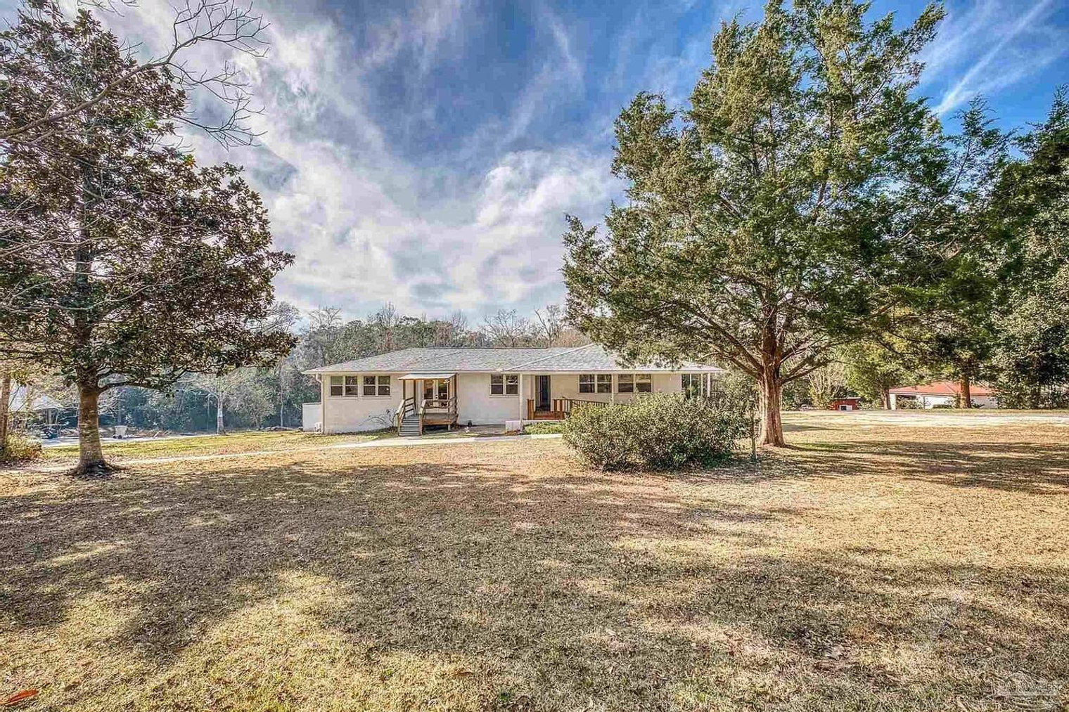 Building Photo - 2371 Le Ruth Dr