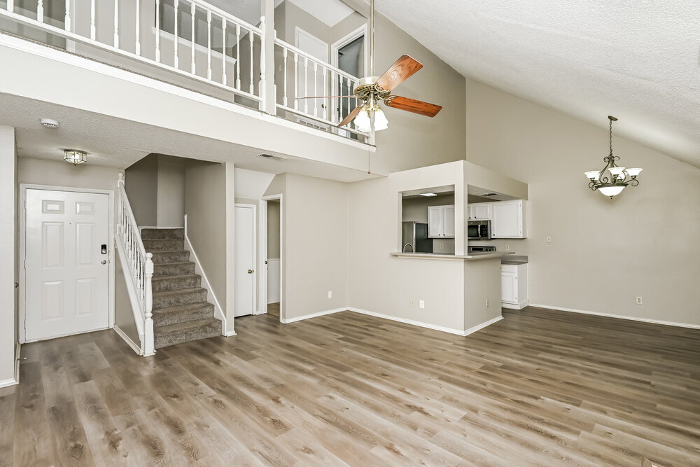 Building Photo - 4844 Thistledown Dr