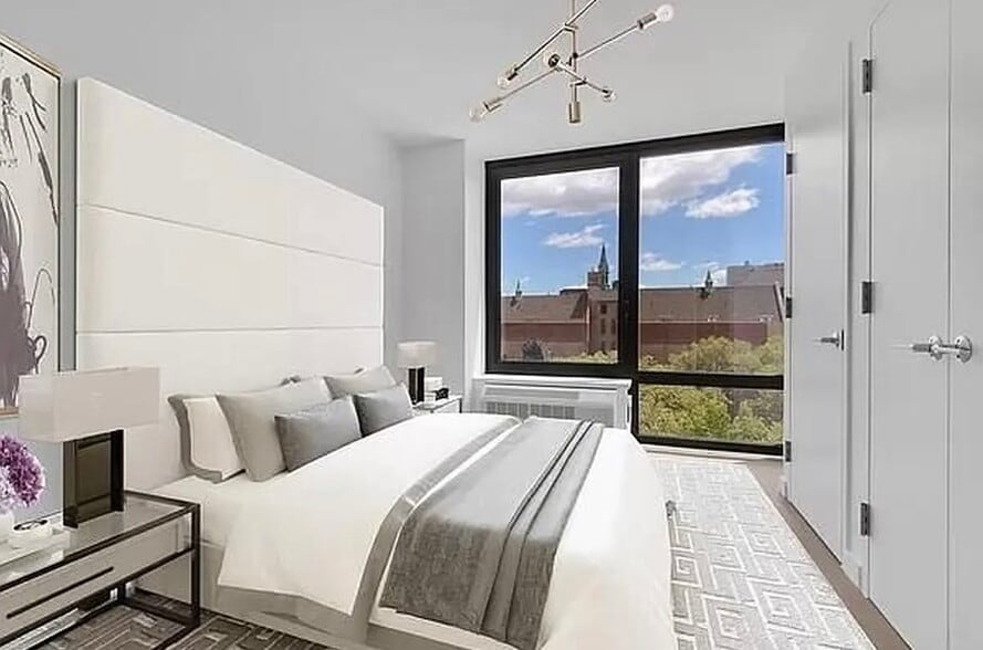 Building Photo - 1790 3rd Ave