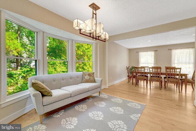 Building Photo - 11637 Quail Ridge Ct