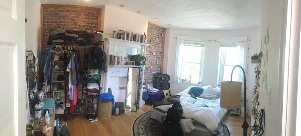 Building Photo - 24 S Huntington Ave