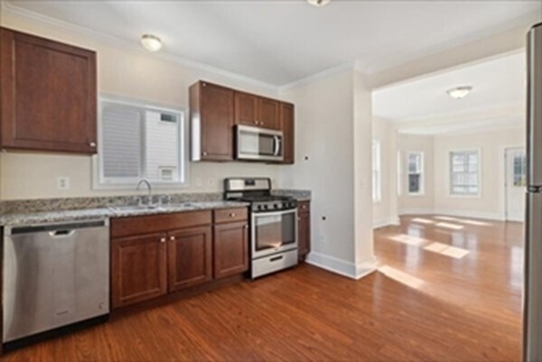 Building Photo - 10 General Cobb St