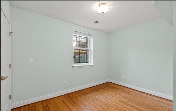 Building Photo - 3318 Sherman Ave NW