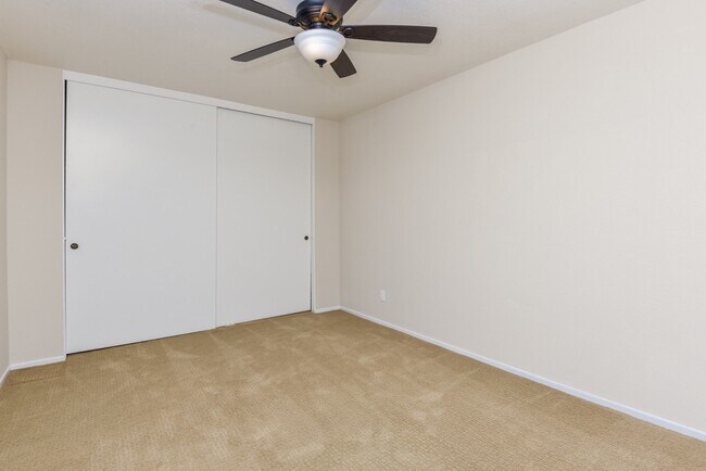 Building Photo - Remodeled Home in Cimarron with Amazing Vi...